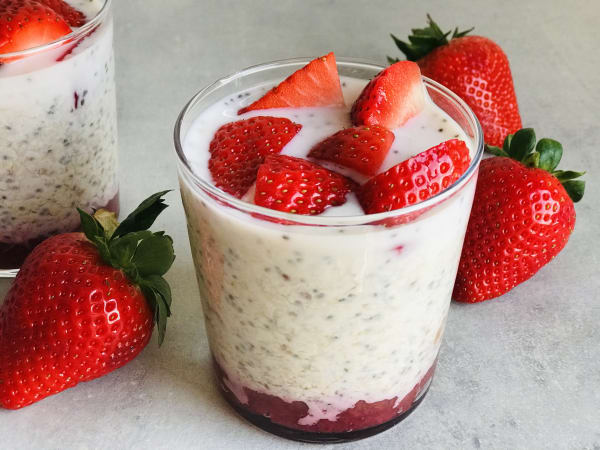 Chia and Oats with Strawberries