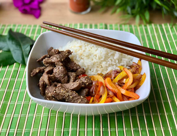 Rice, Beef, and Bell Pepper Bowl