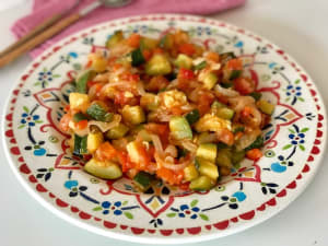 Zucchini with Tomatoes and Bell Pepper