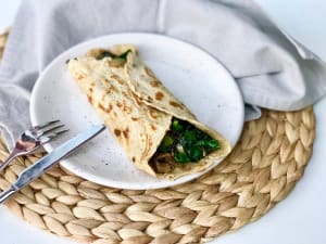 Oat Crepes with Spinach and Mushrooms