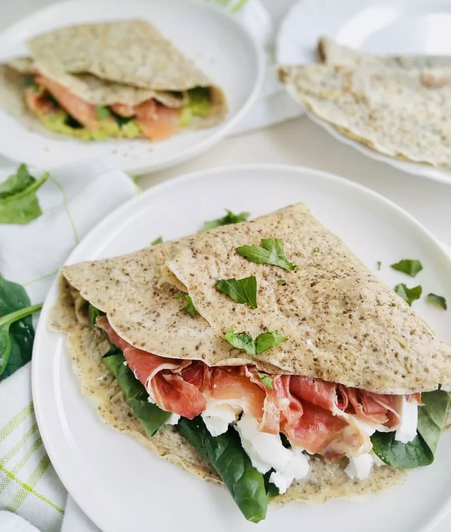 Oat and Chia Crepes