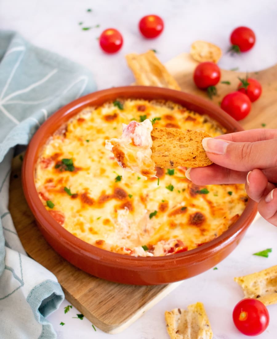 Melted Cheese Dip with Salmon and Tomato
