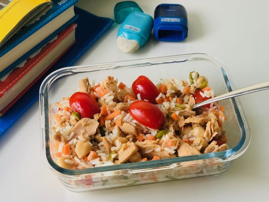 Rice Salad with Tuna and Chickpeas
