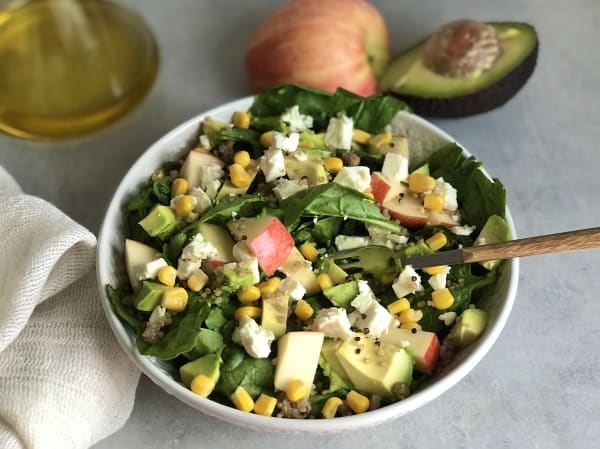 Spinach Salad with Quinoa and Avocado