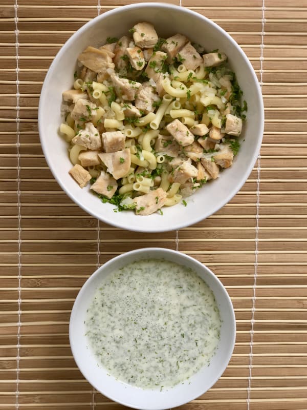 Pasta Salad with Chicken and Onion