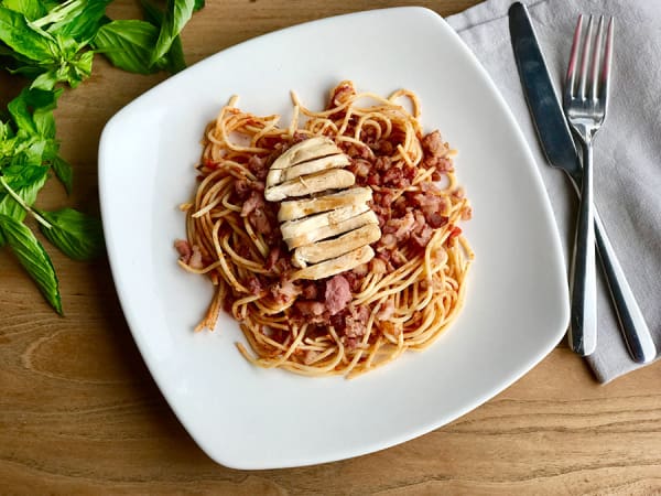 Espaguetis con Pollo y Bacon