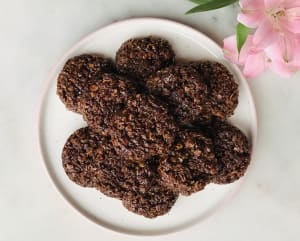 Sweet Oat and Cocoa No-Bake Cookies