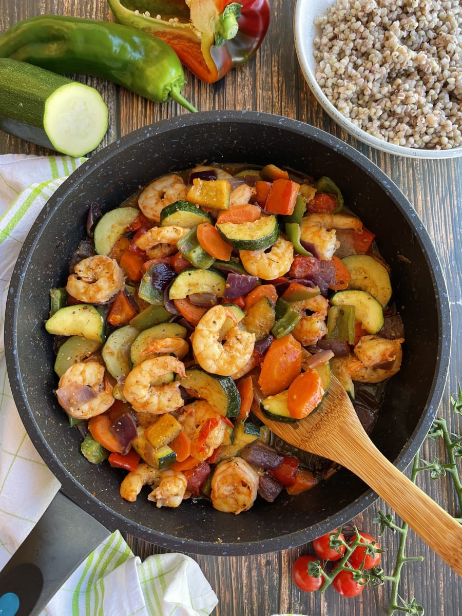 Gambas Salteadas con Verduras