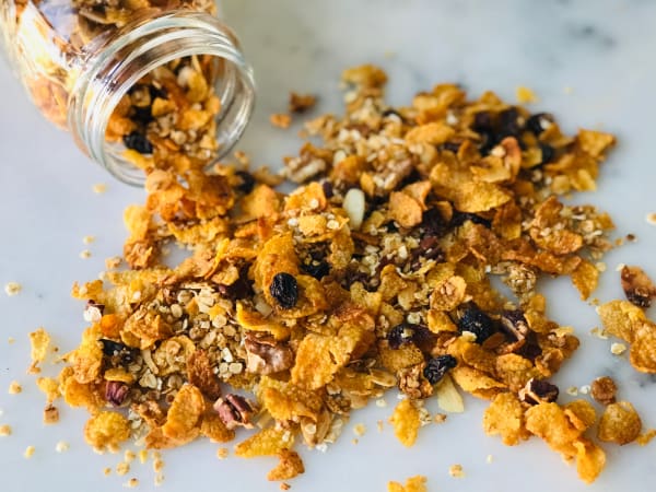 Cereals, Oat, and Nut Granola