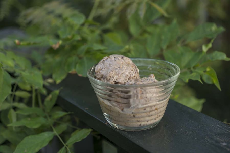 Helado de Plátano y Cacahuete con Chocolate