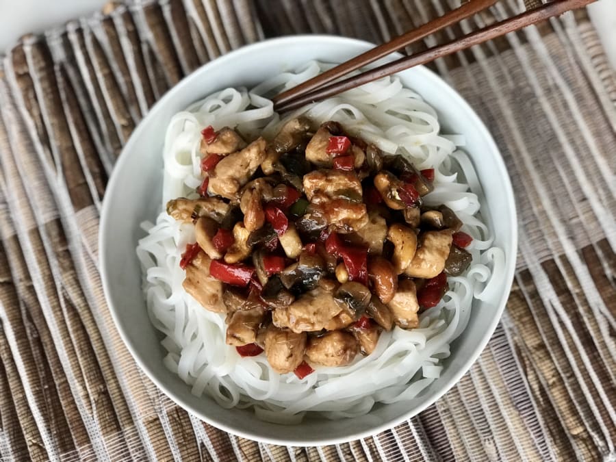 Asian Style Noodles with Turkey and Red Bell Pepper