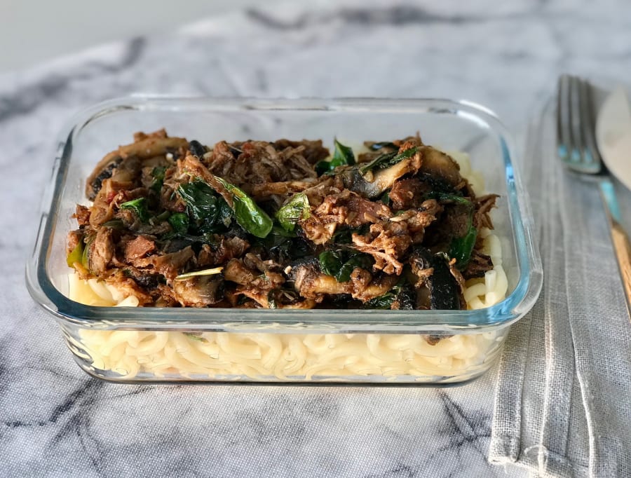 Pasta with Beef, Spinach, and Mushrooms