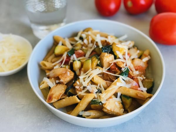 Whole Wheat Pasta with Chicken and Veggies