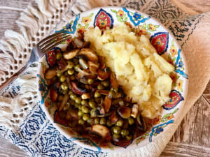 Peas and Mushrooms with Mashed Potato
