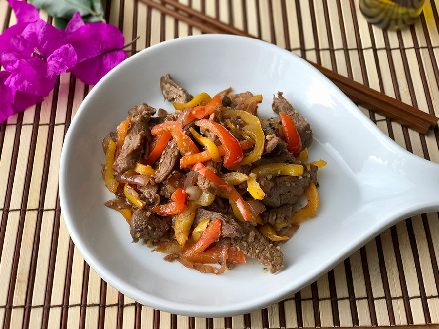 Beef Sauté with Bell Peppers and Onion