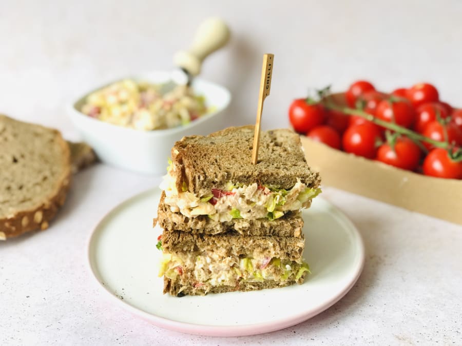 Lettuce and Tuna Sandwich