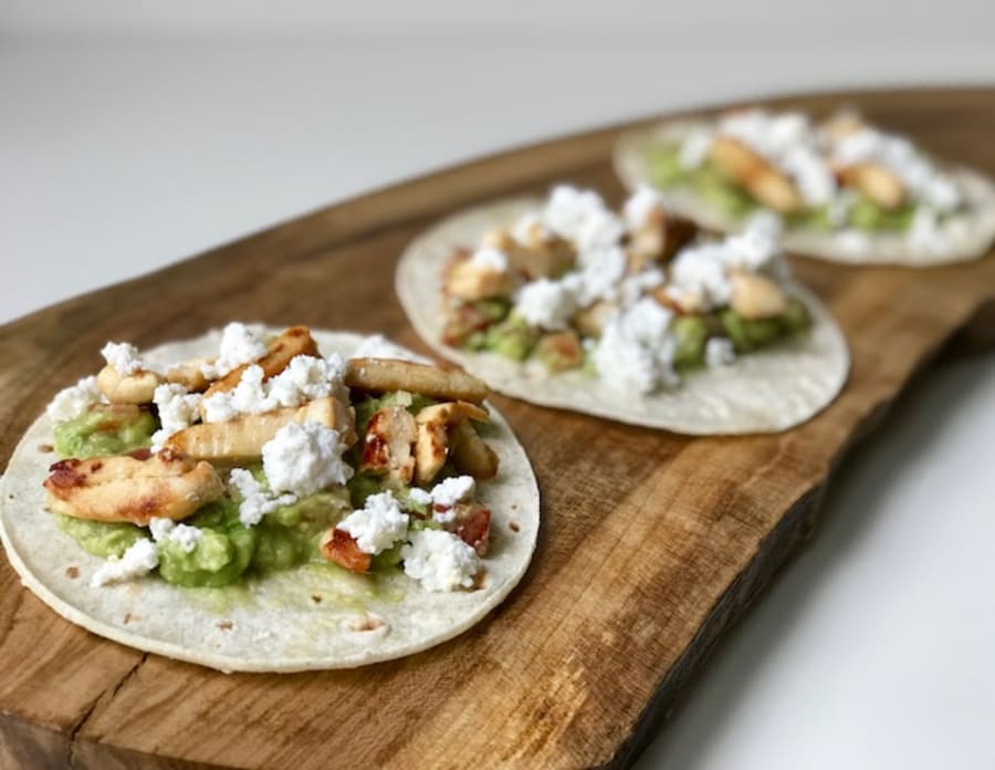 Tacos de Pollo con Guacamole