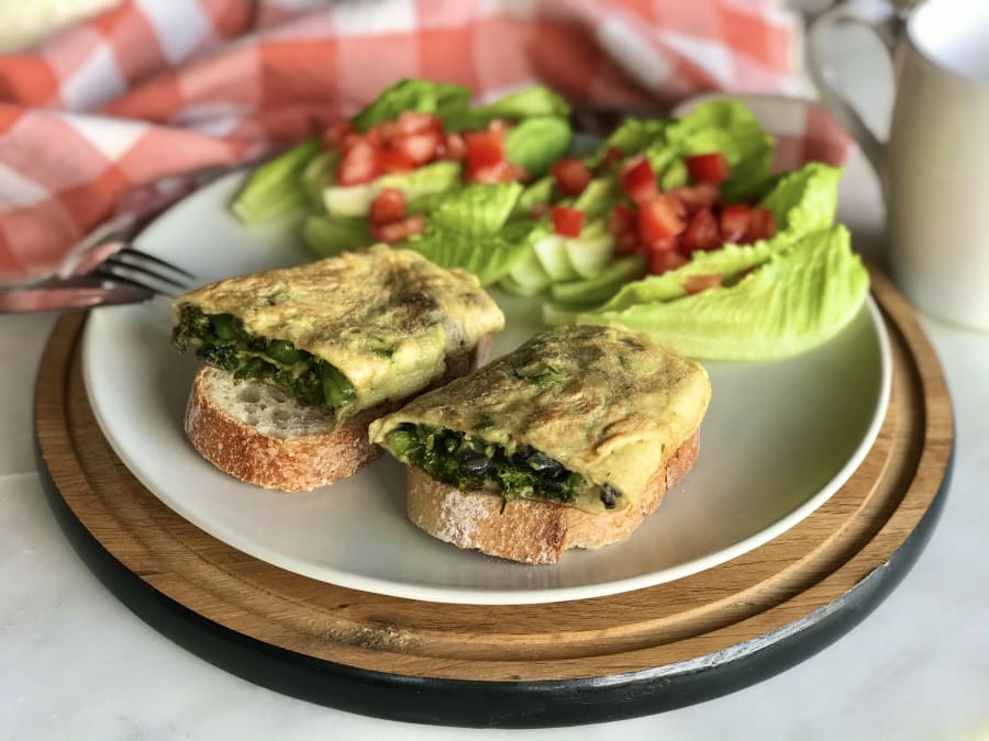 Broccoli Omelette with Salad