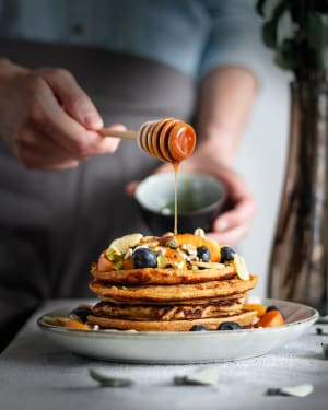 Apricot and Oat Pancakes