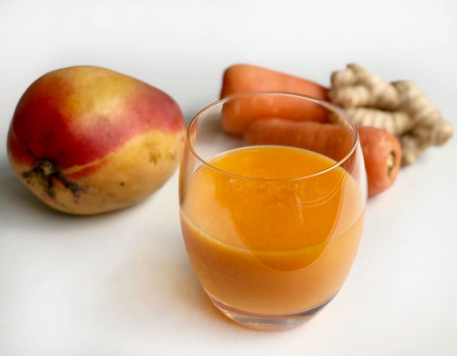 Carrot, Ginger, and Mango Juice